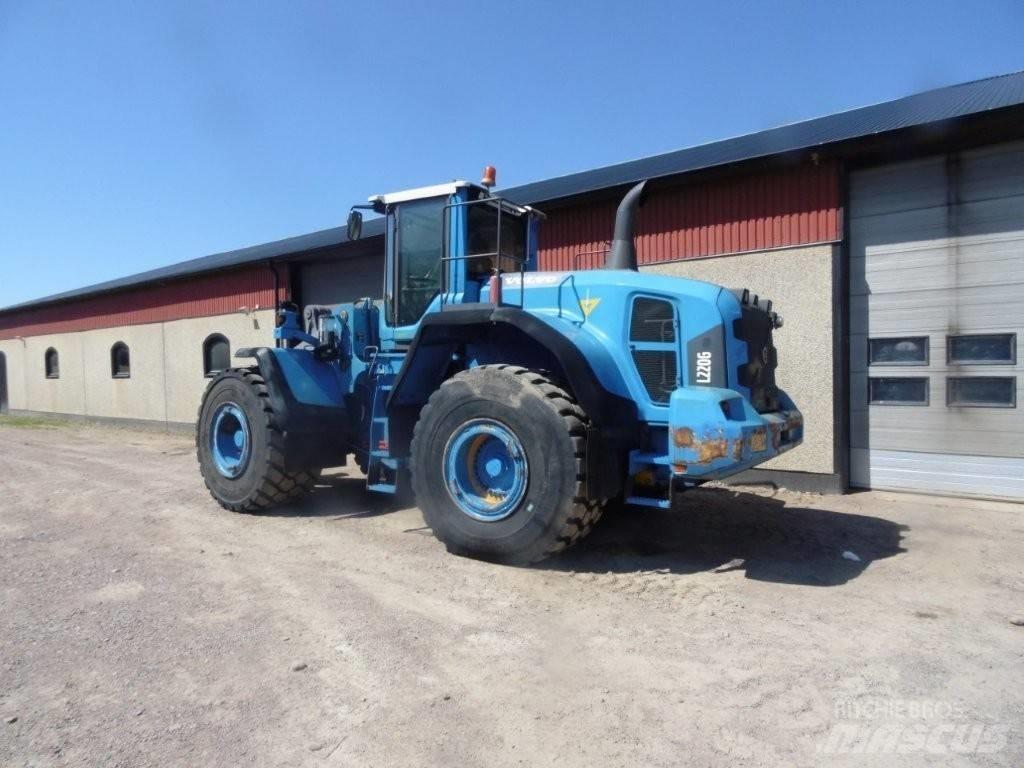 Volvo L 220 G لوادر بعجل