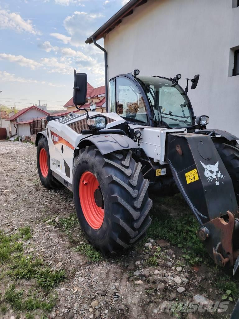 Bobcat TL 38.70 Agri مناولات متداخلة