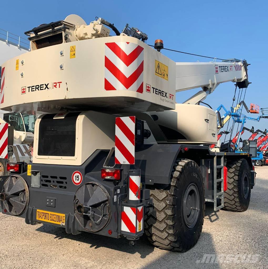 Terex RT 1070 رافعات الطرق الوعرة