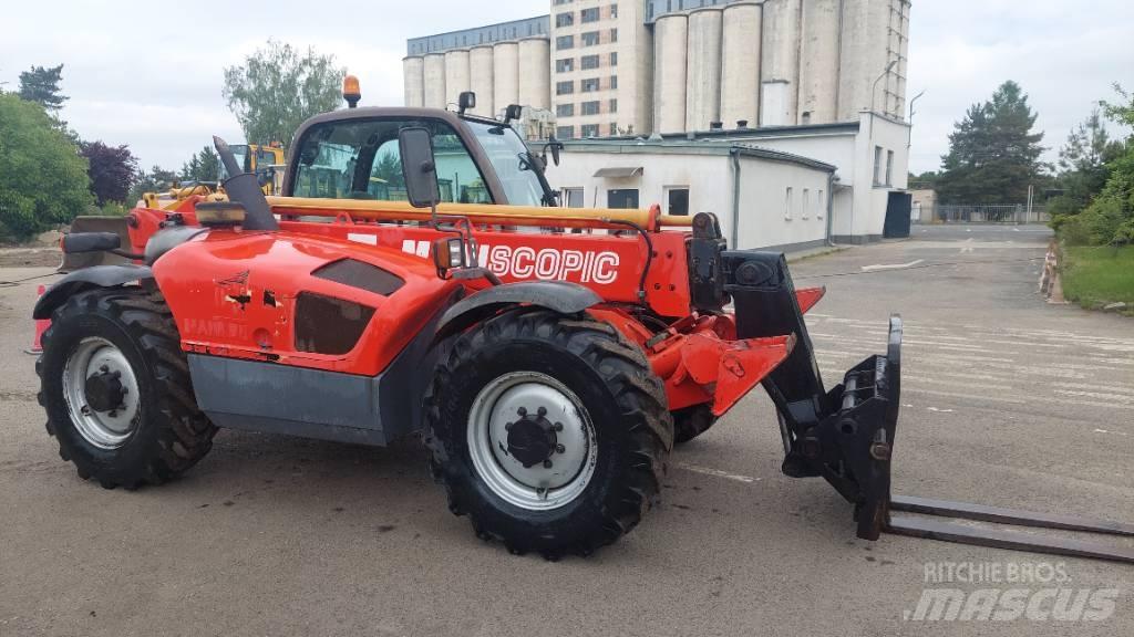 Manitou MT 1030 S مناولات متداخلة