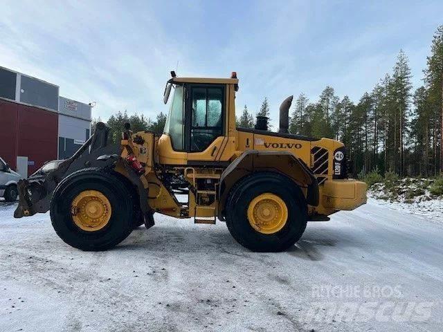 Volvo L120F لوادر بعجل