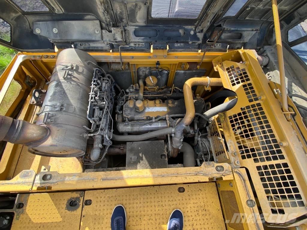 CAT 336 EL حفارات زحافة