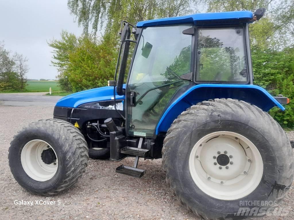 New Holland TL5060 الجرارات