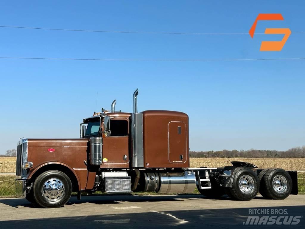 Peterbilt 389 وحدات الجر