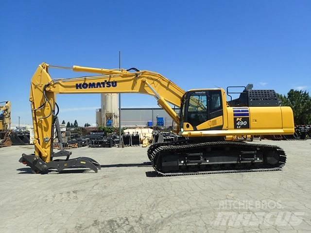 Komatsu PC 490 LC-11 حفارات زحافة