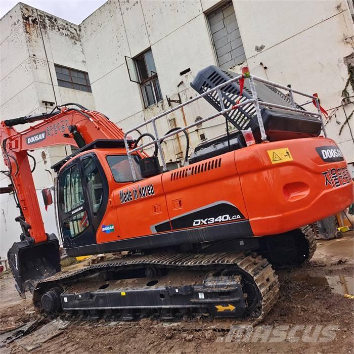 Doosan DX 340 LC حفارات زحافة