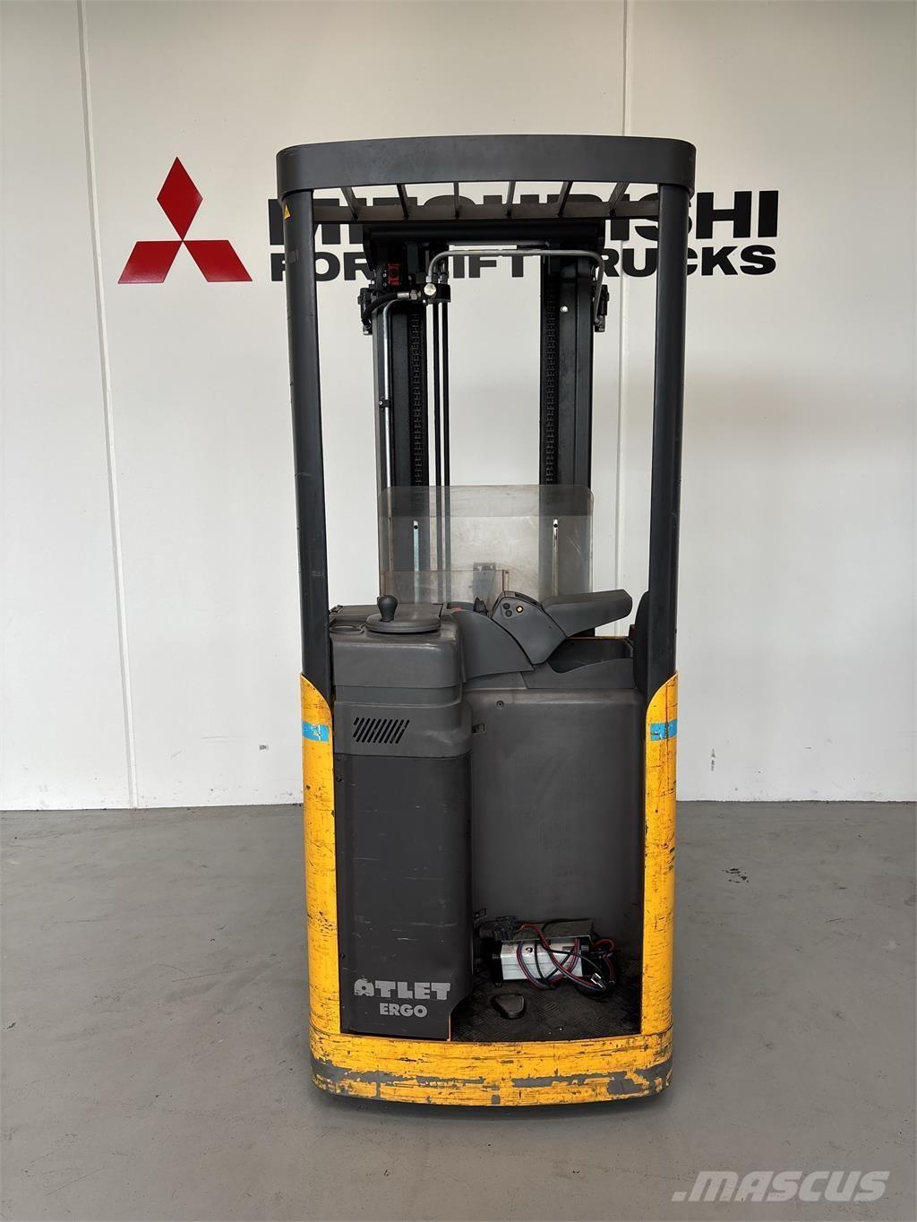 Atlet A160 شاحنات مناولة ذاتية الدفع