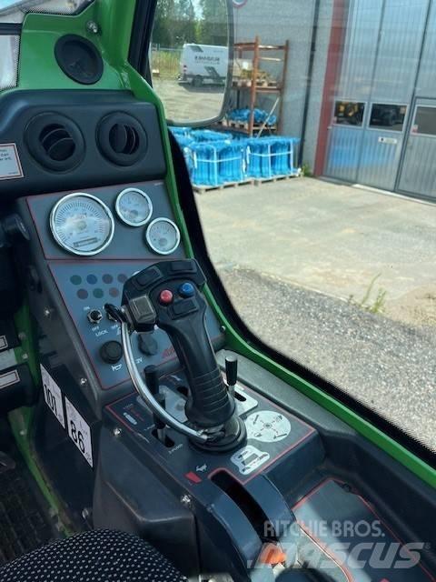 Avant 760 I لوادر انزلاقية التوجيه