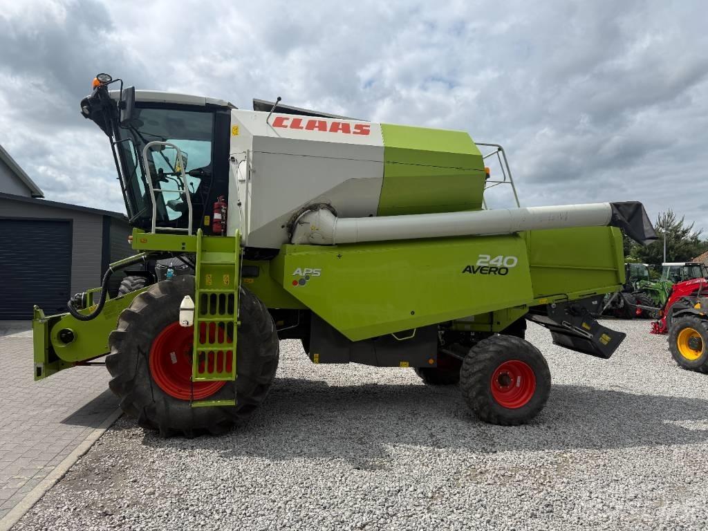 Claas Avero 240 حصادات