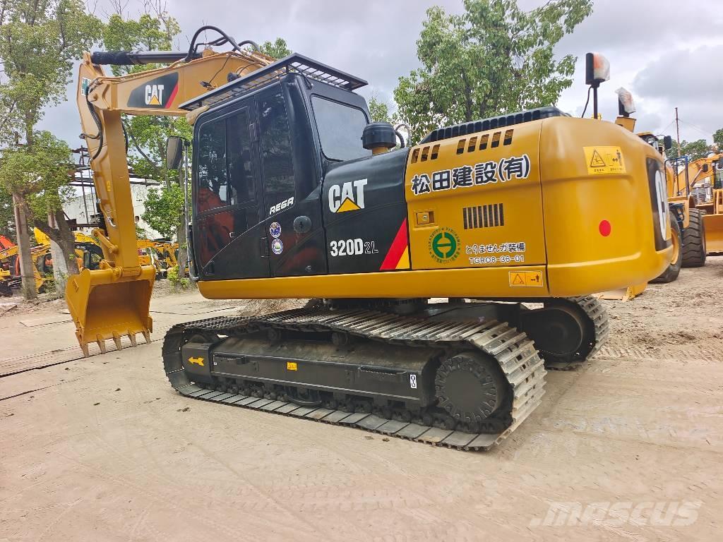 CAT 320D2GC حفارات زحافة