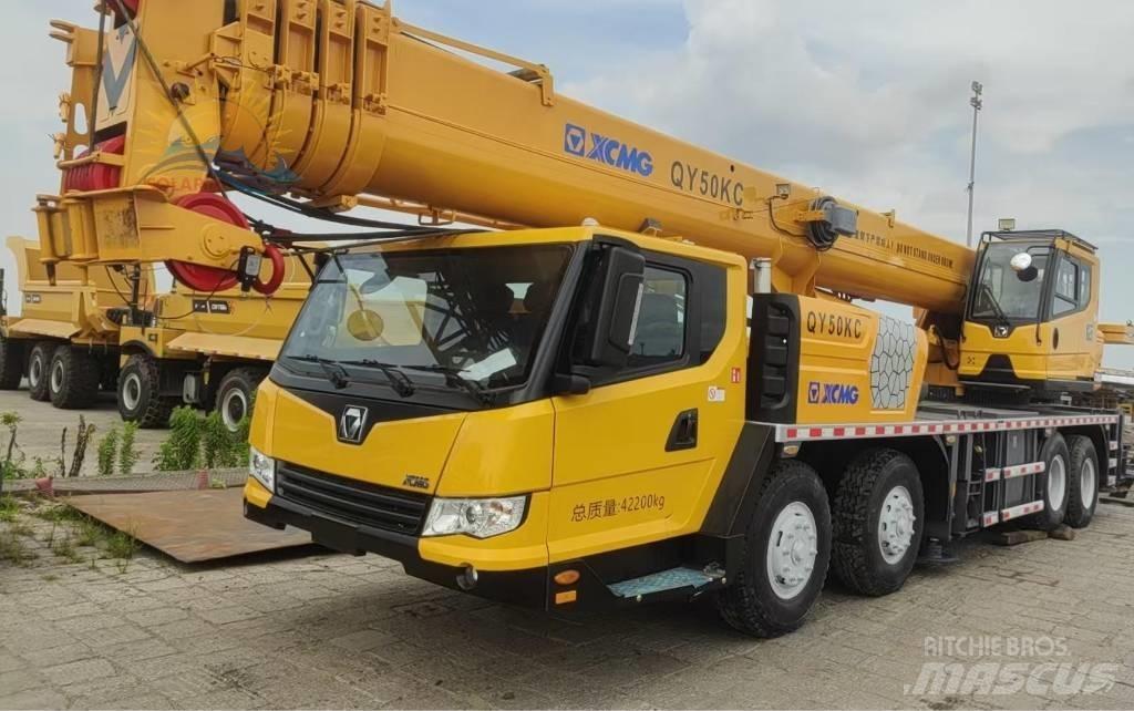 XCMG QY 50 K رافعات صالحة لكل أنواع الطرق