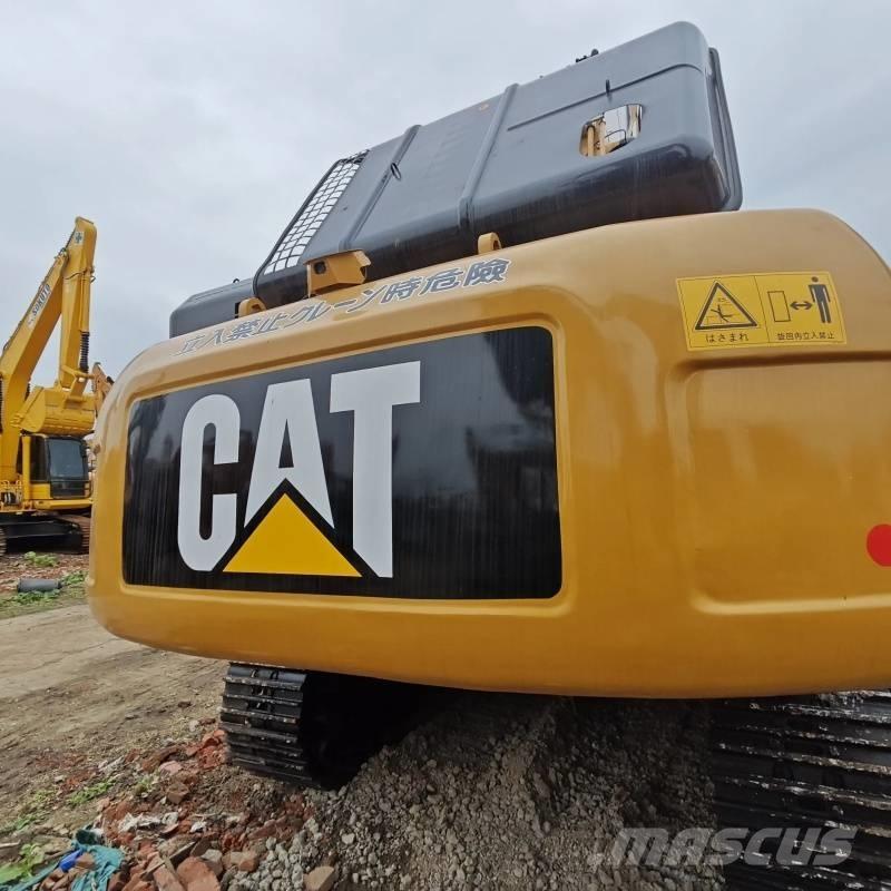 CAT 330 حفارات زحافة
