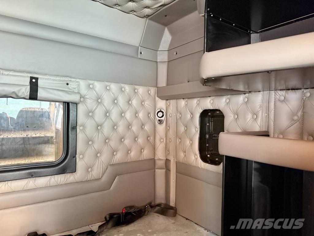 Kenworth T 800 وحدات الجر