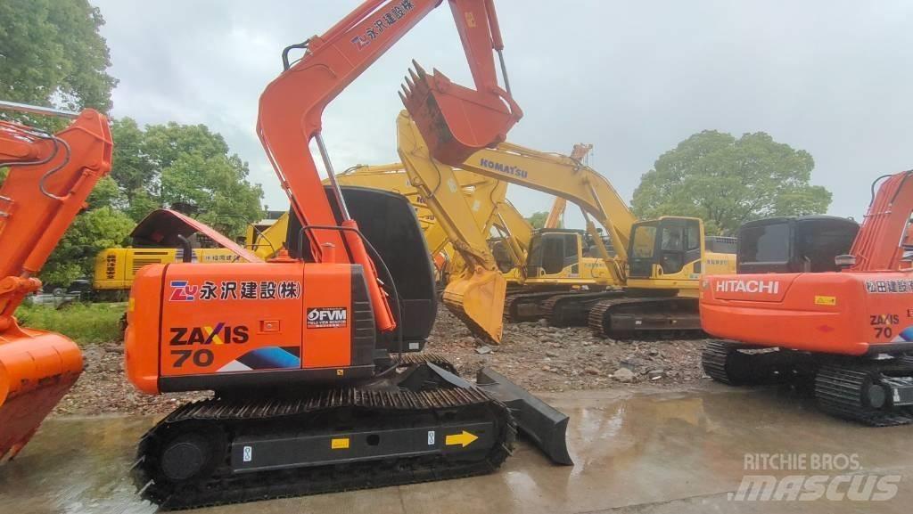 Hitachi ZX 70 حفارات صغيرة أقل من 7 طن (حفارات صغيرة)