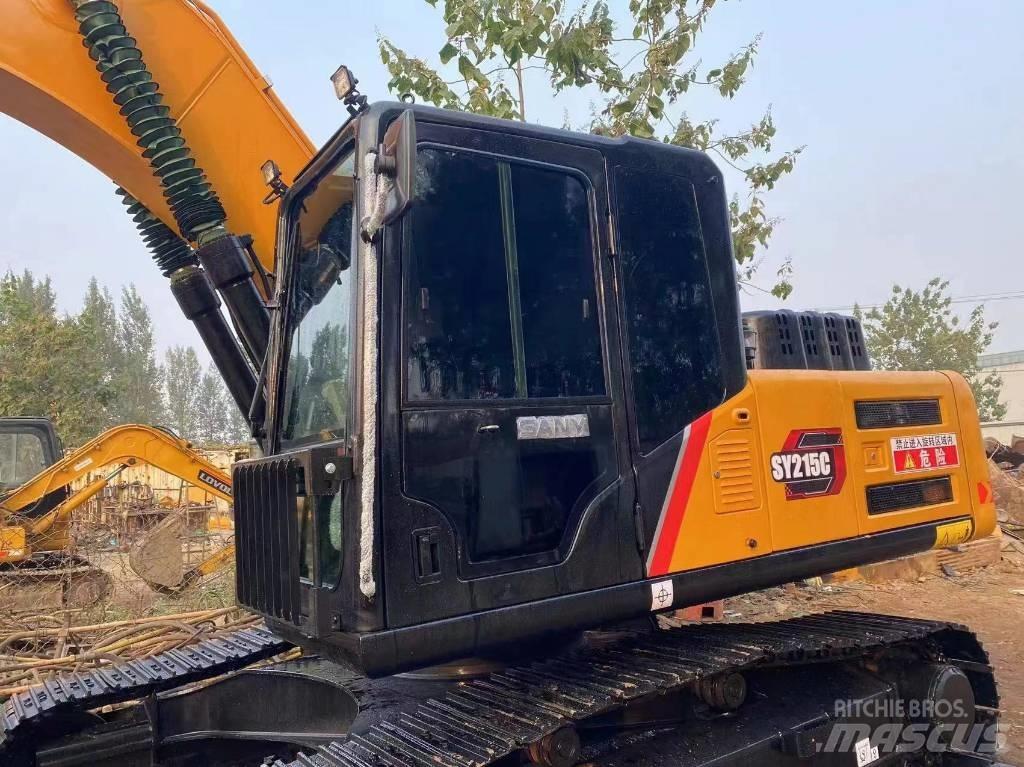 Sany SY 215 C حفارات زحافة