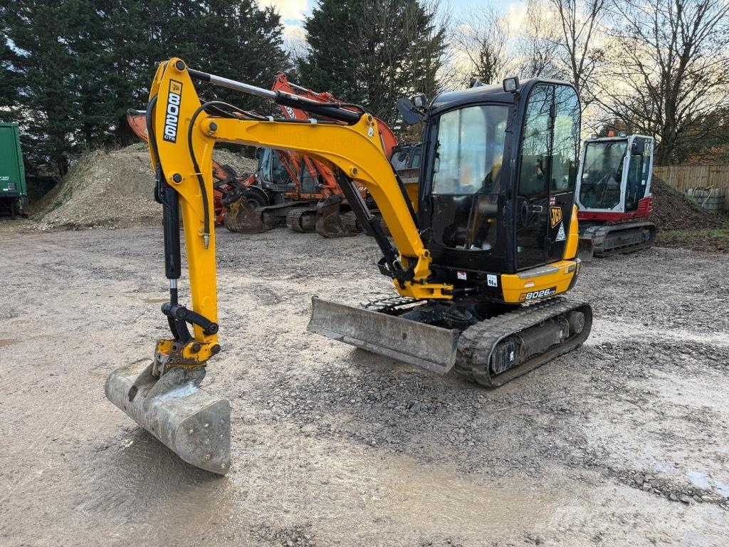 JCB 8026 CTS حفارات صغيرة أقل من 7 طن (حفارات صغيرة)