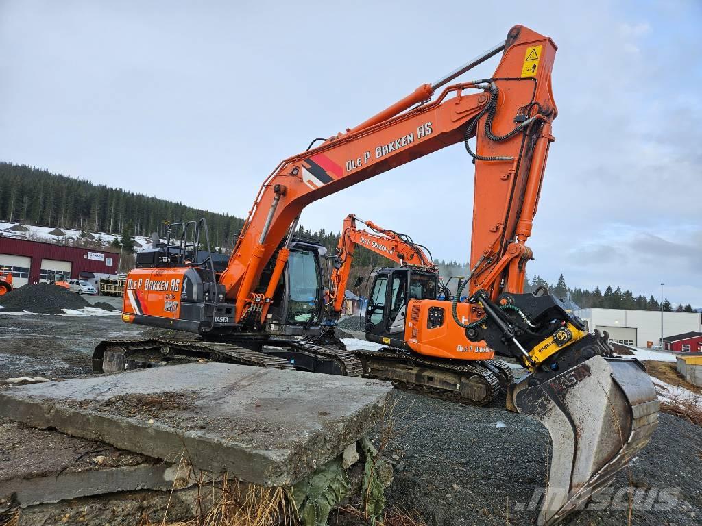 Hitachi ZX 180 - 7 حفارات زحافة