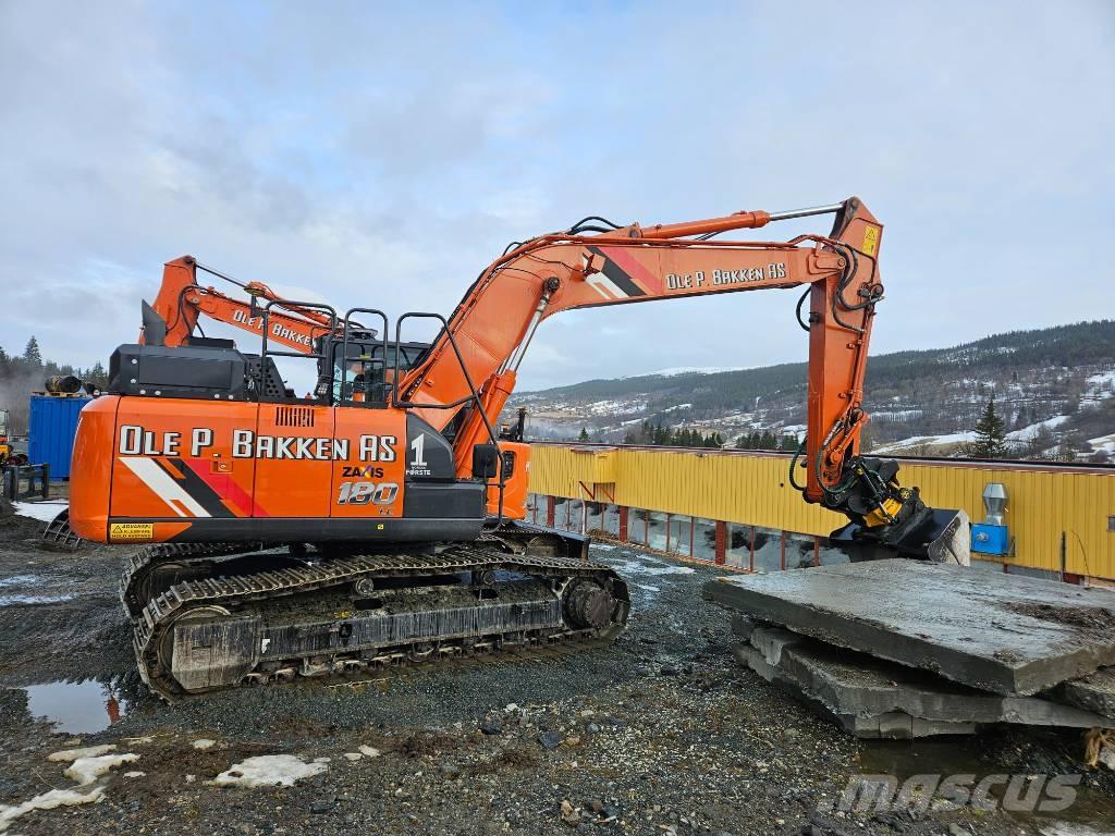 Hitachi ZX 180 - 7 حفارات زحافة