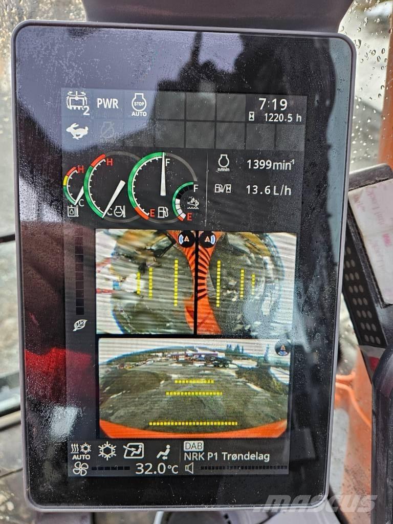 Hitachi ZX 180 - 7 حفارات زحافة