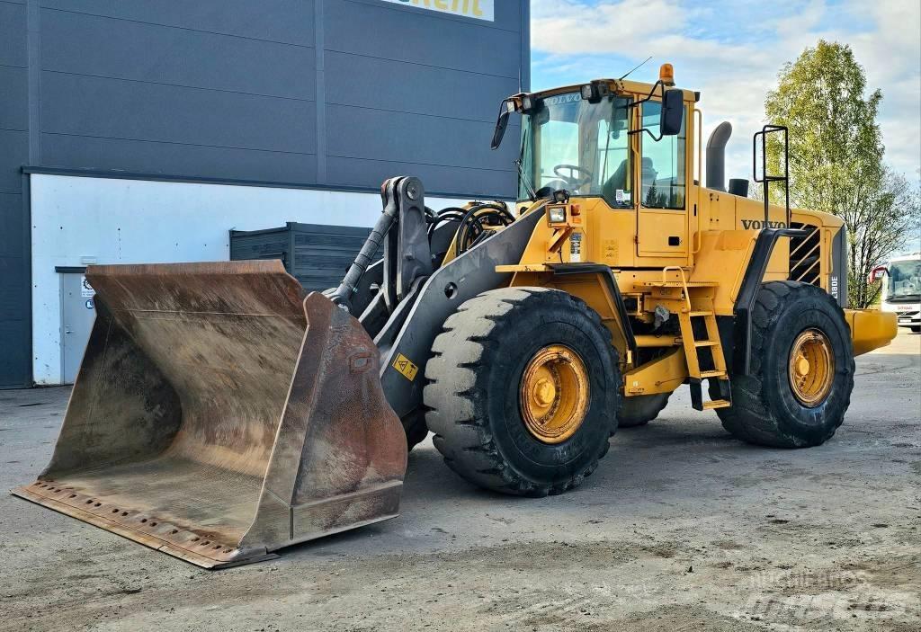 Volvo L 180 E لوادر بعجل