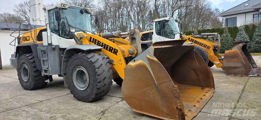 Liebherr 580 لوادر بعجل