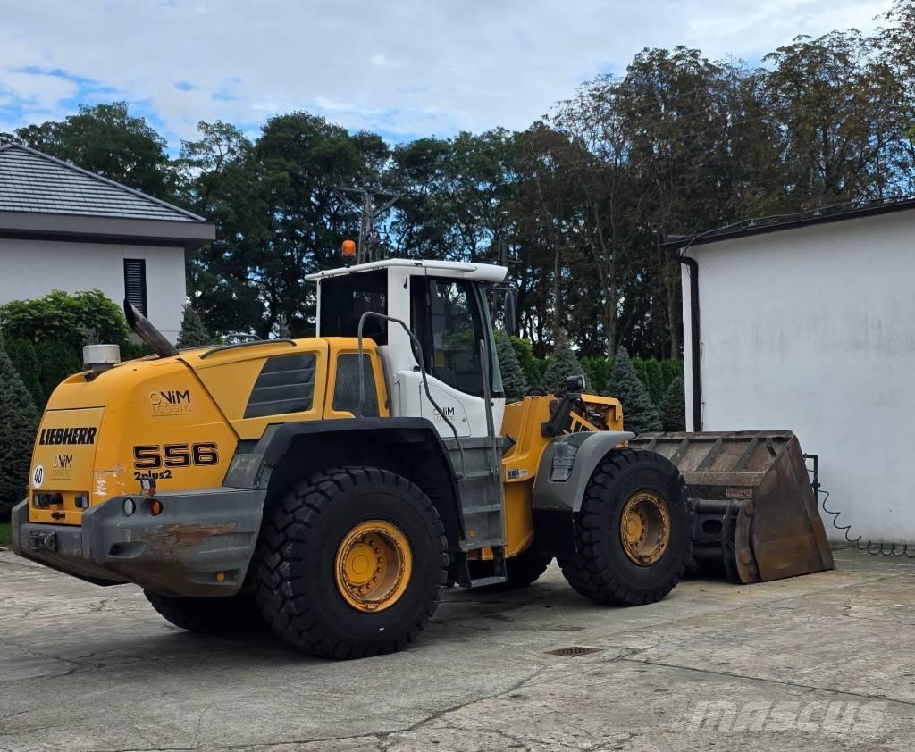 Liebherr L 556 لوادر بعجل