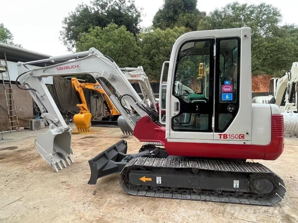 Takeuchi TB 160C حفارات زحافة