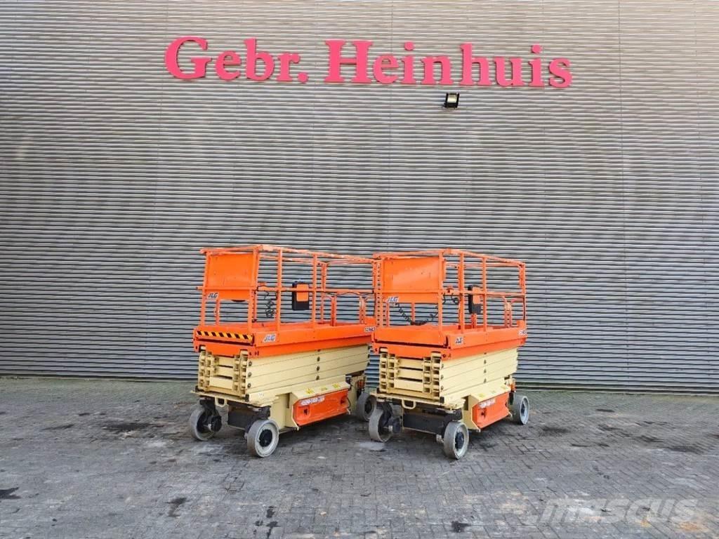 JLG 3246 ES رافعات مقصية الشكل
