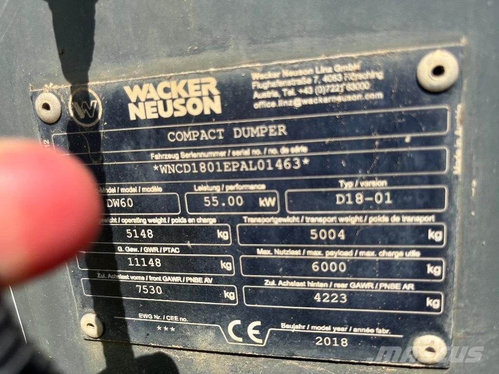 Wacker Neuson DW 60 عربات نقل قلابة للمواقع