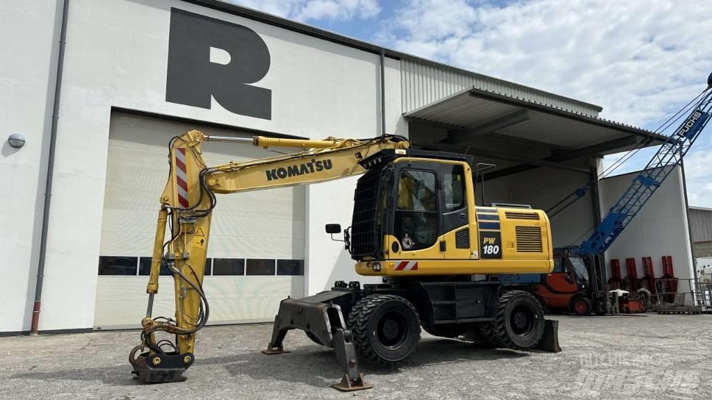Komatsu PW 180-10 حفارات بعجل