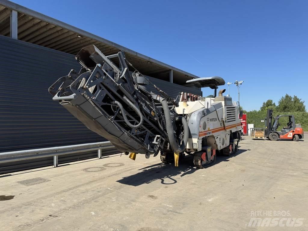 Wirtgen W 100 FI ماكينات الكشط البارد للأسفلت