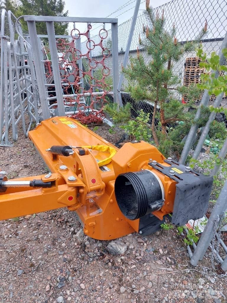 Berti TA-PS 250 جزازات وأغطية المراعي