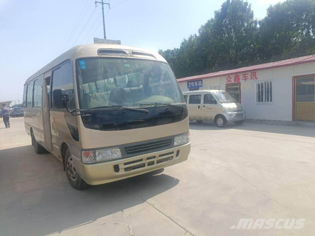 Toyota Coaster Bus حافلة صغيرة