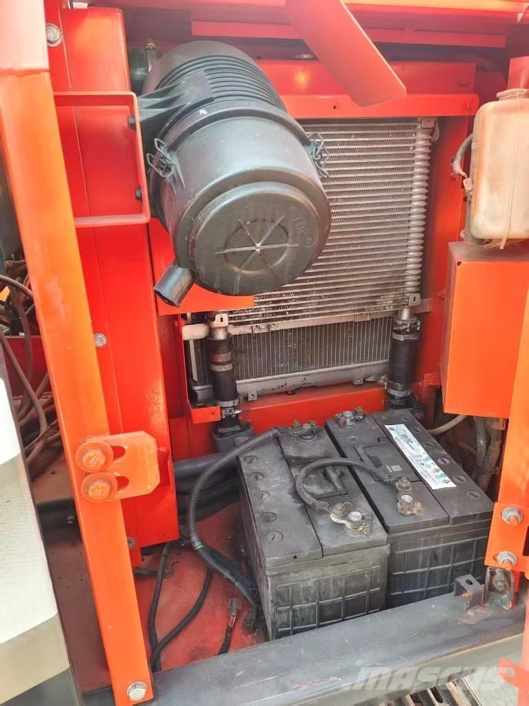 Hitachi ZX 60 حفارات صغيرة أقل من 7 طن (حفارات صغيرة)