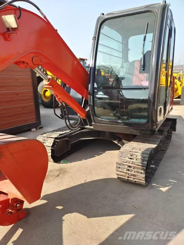 Hitachi ZX 60 حفارات صغيرة أقل من 7 طن (حفارات صغيرة)