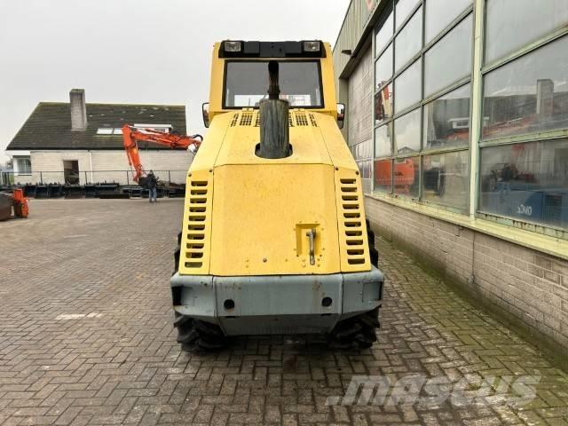 Bomag BW 177 D-3 مداحل أحادية الأسطوانة