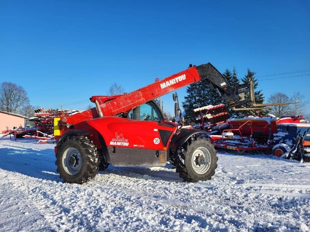 Manitou MT 835 مناولات متداخلة