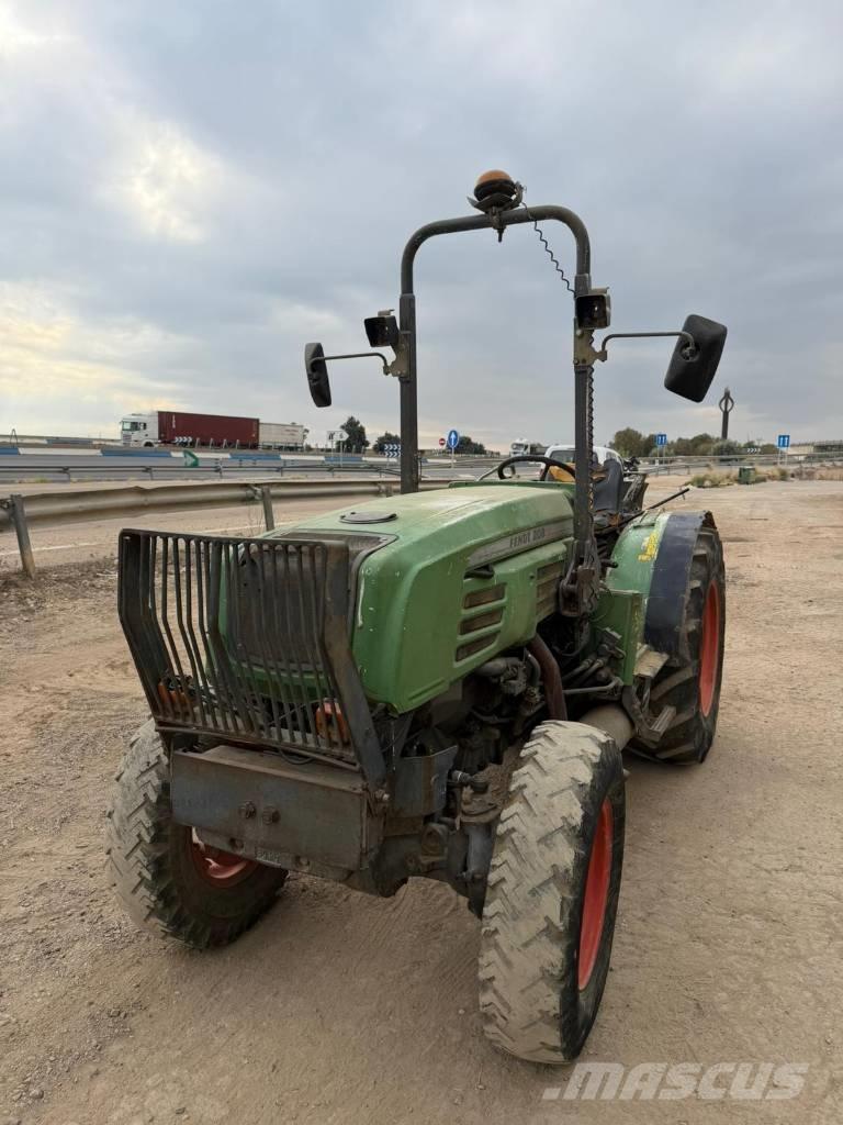 Fendt 208 S الجرارات