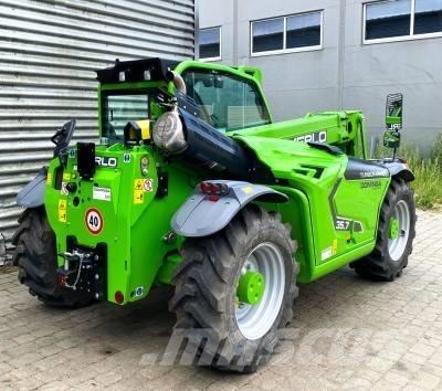 Merlo TF 35.7-140 معدات مناولة لأغراض الزراعة