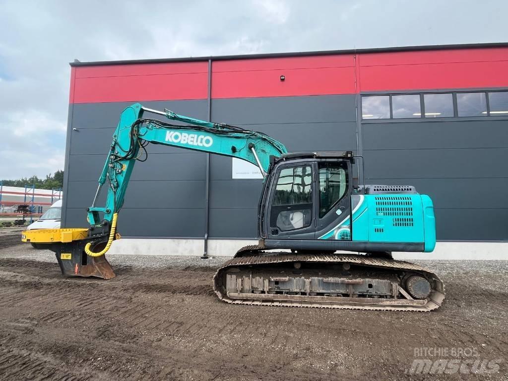 Kobelco SK180LC-10 حفارات زحافة