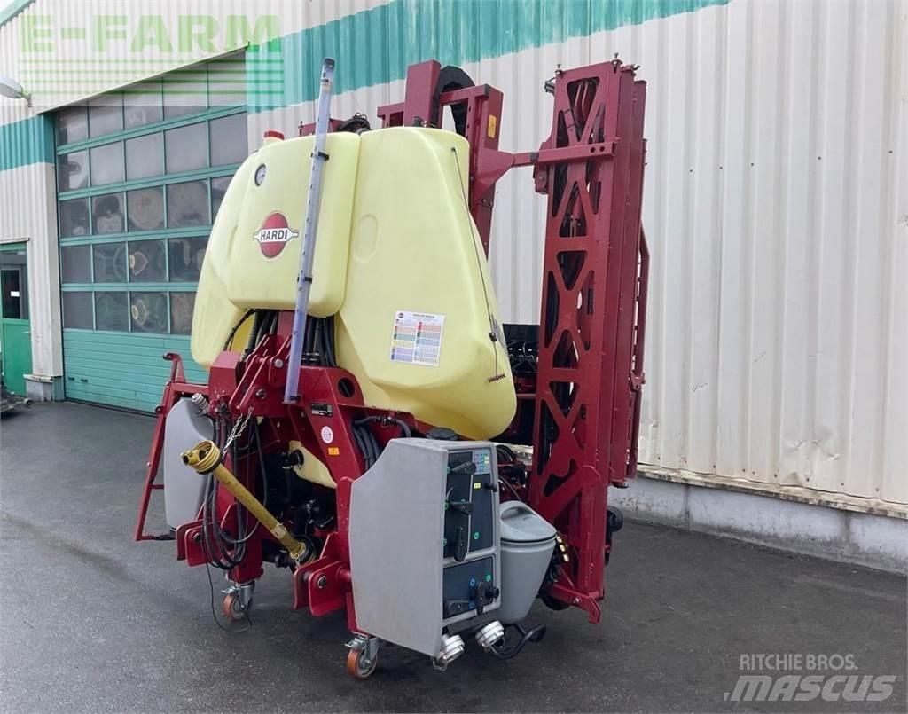 Hardi MEGA 1200 الرشاشات