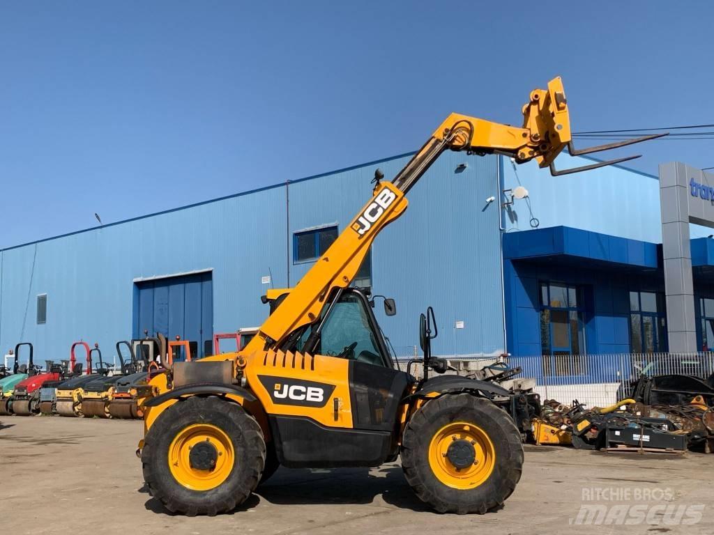 JCB 526-56 Agri معدات مناولة لأغراض الزراعة