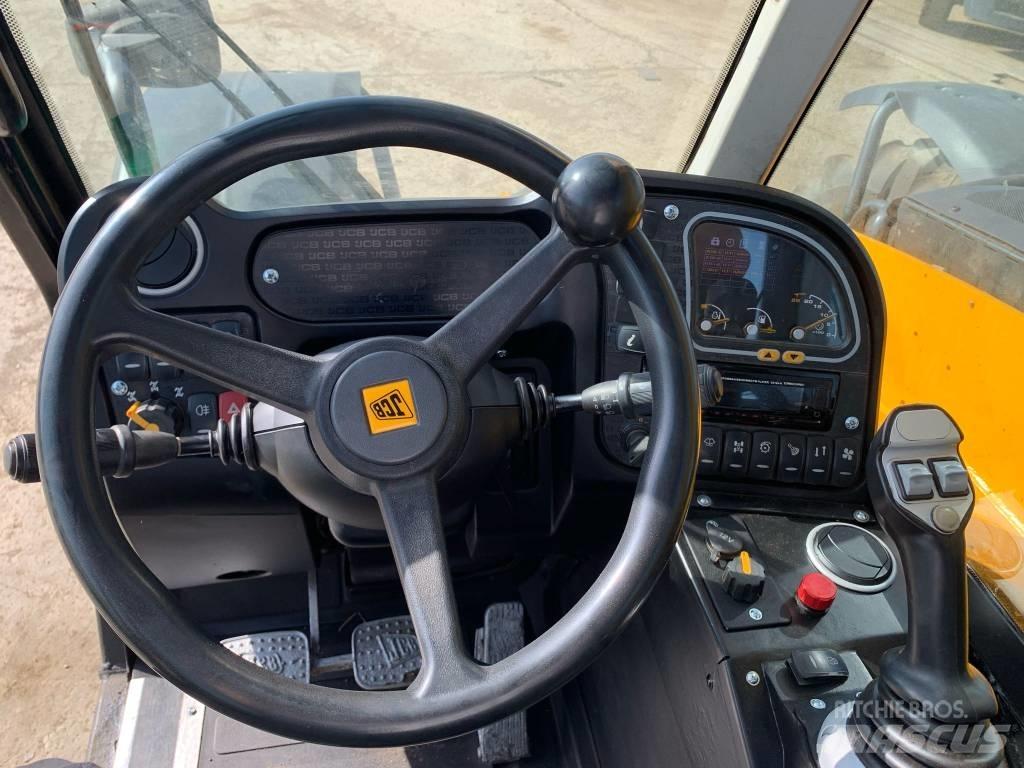 JCB 526-56 Agri معدات مناولة لأغراض الزراعة
