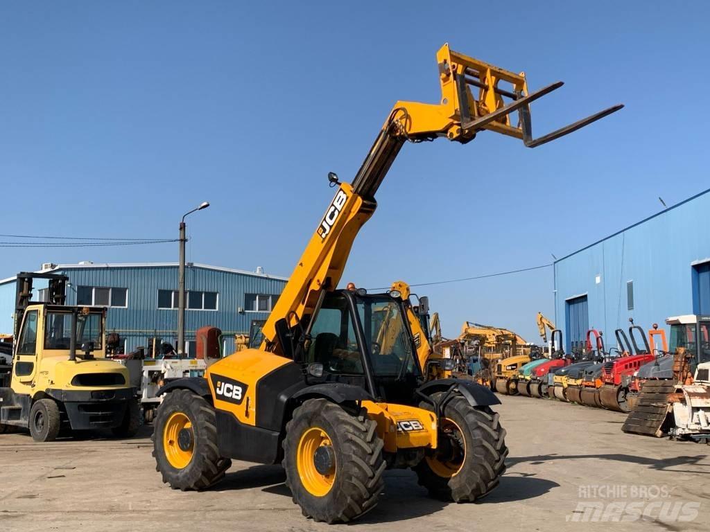 JCB 526-56 Agri معدات مناولة لأغراض الزراعة