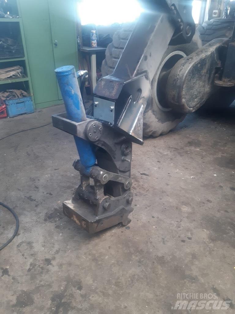Valmet 921 حصادات