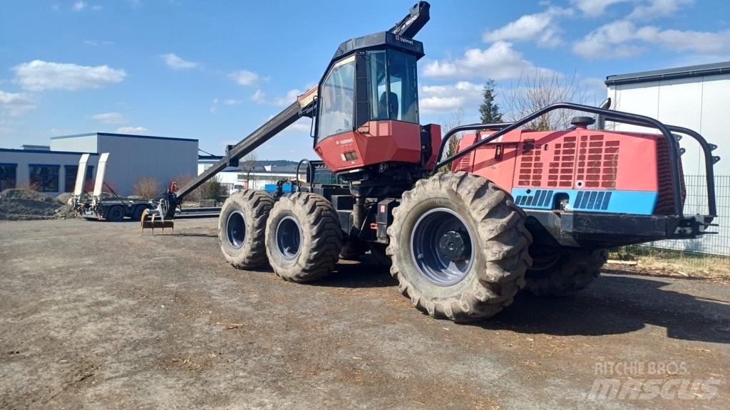 Valmet 921 حصادات