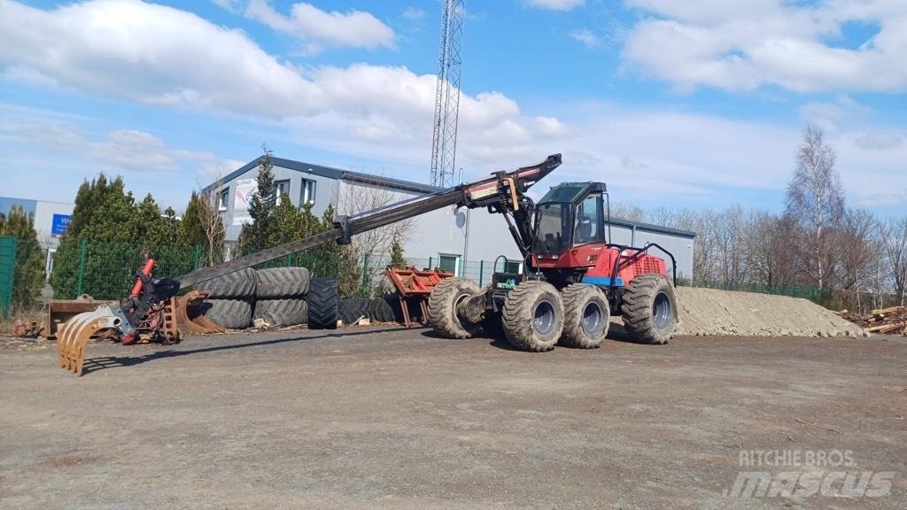 Valmet 921 حصادات