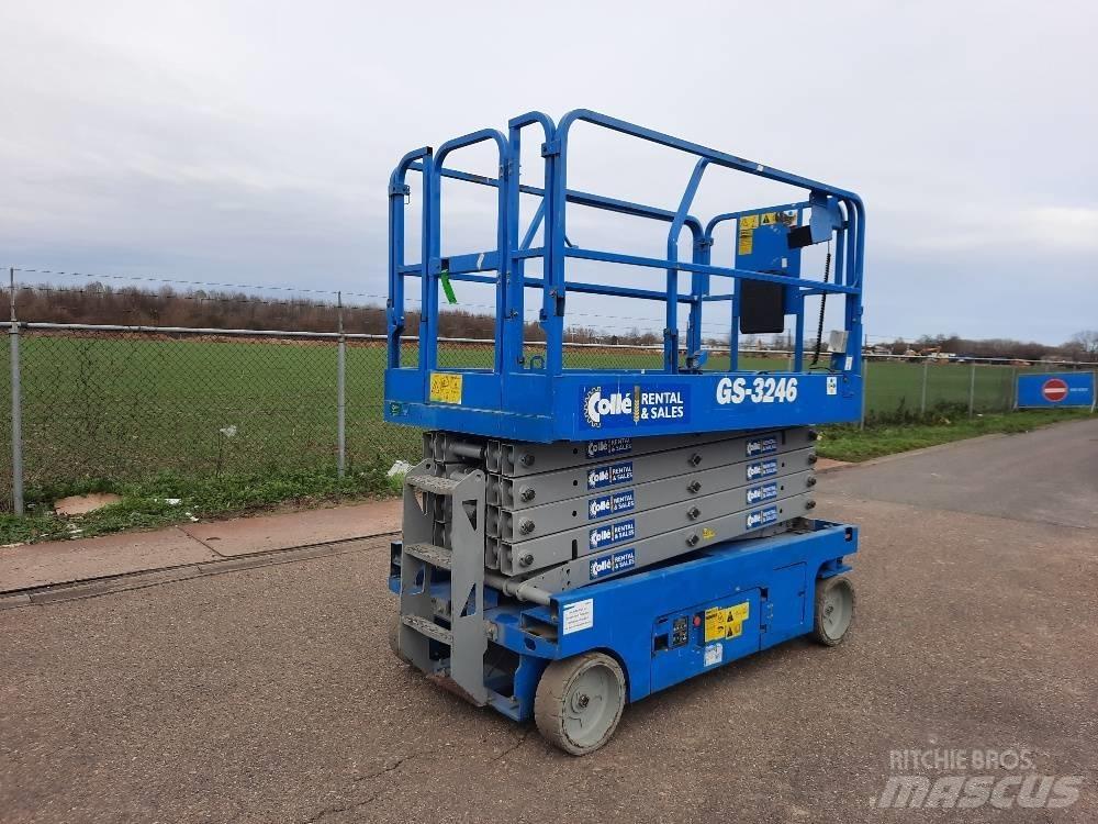 Genie GS-3246 | 2013 رافعات مقصية الشكل
