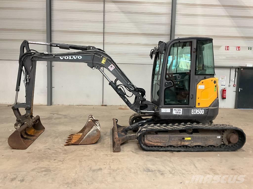 Volvo ECR 50 D حفارات صغيرة أقل من 7 طن (حفارات صغيرة)