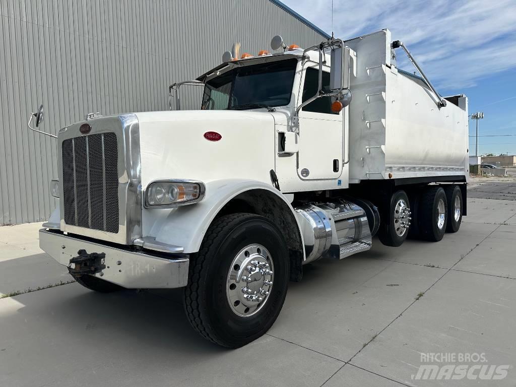 Kenworth 367 شاحنات قلابة